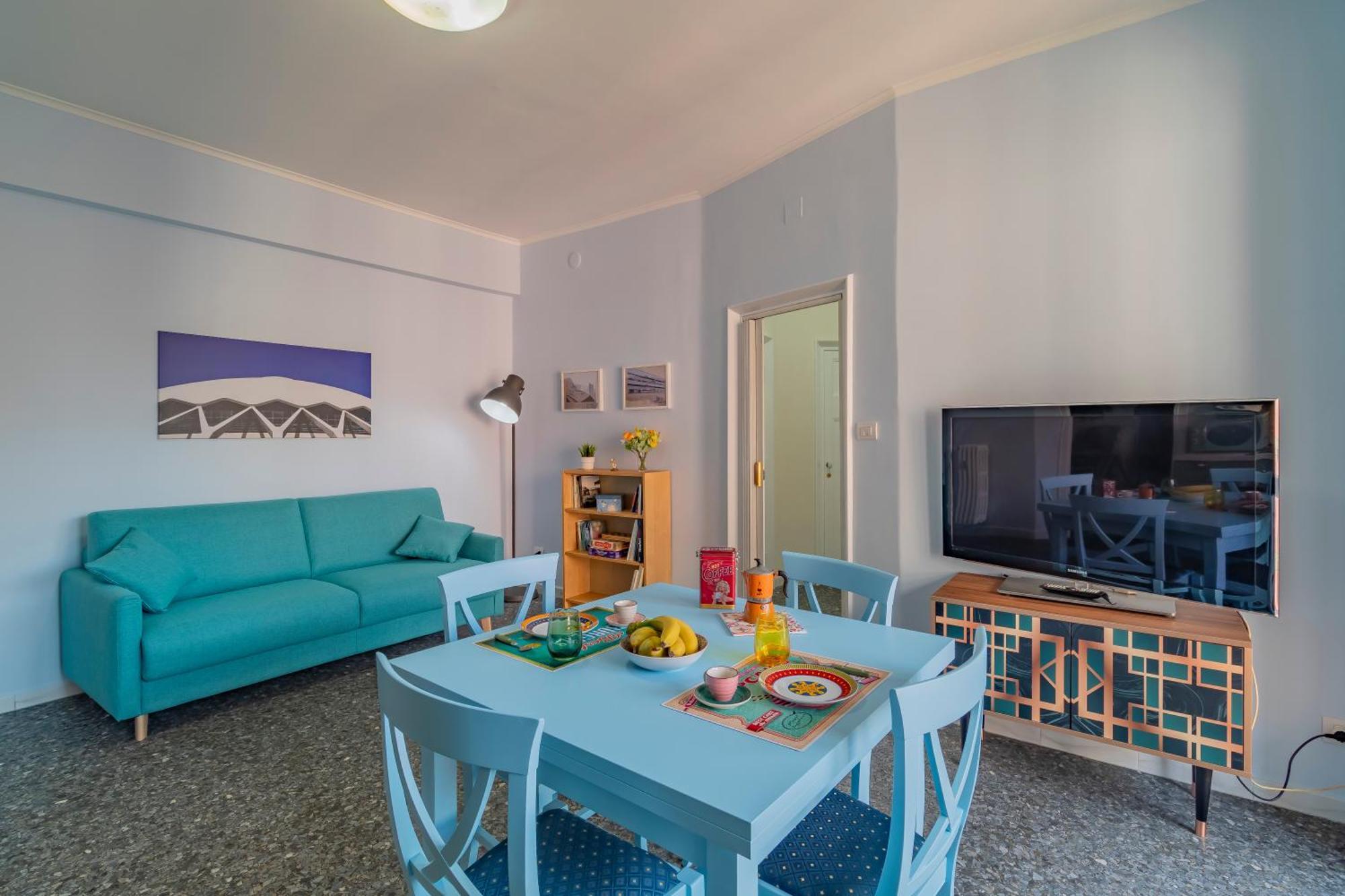 Apartment 1950 - Bright In Octagonal Tower Rom